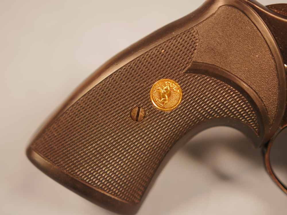 Used Colt Lawman Mk III 357 Mag Revolver 2", great condition-img-2