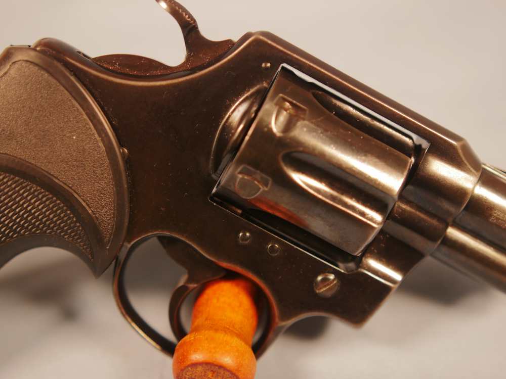 Used Colt Lawman Mk III 357 Mag Revolver 2", great condition-img-3
