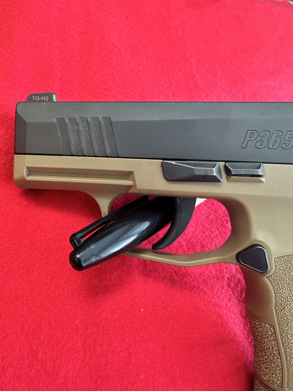 Sig Sauer P365 3.1” 2 Tone 9mm 12 Round Mag Orig Case-img-3