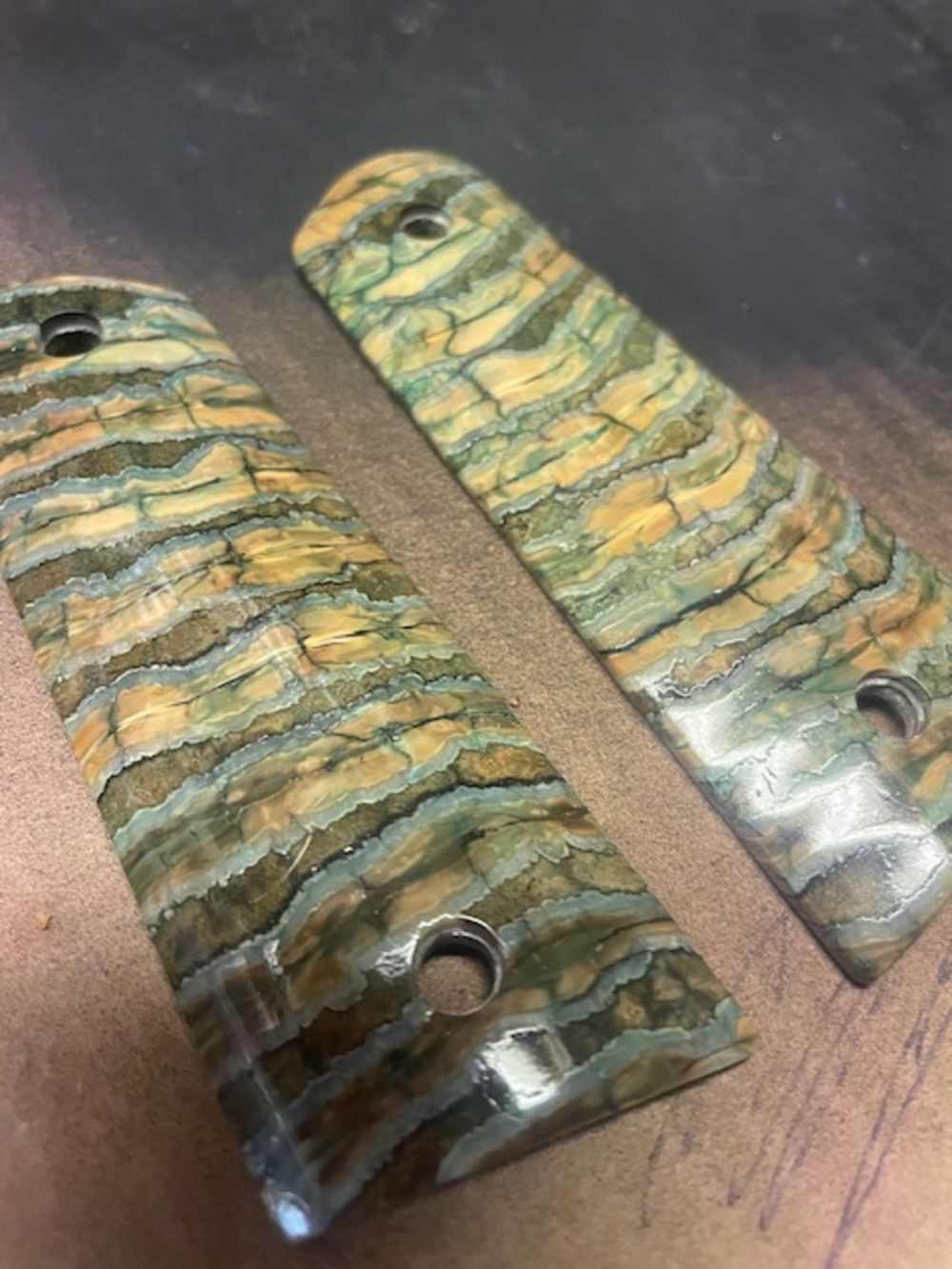 Colt 1911 Mammoth Tooth Grips-img-1
