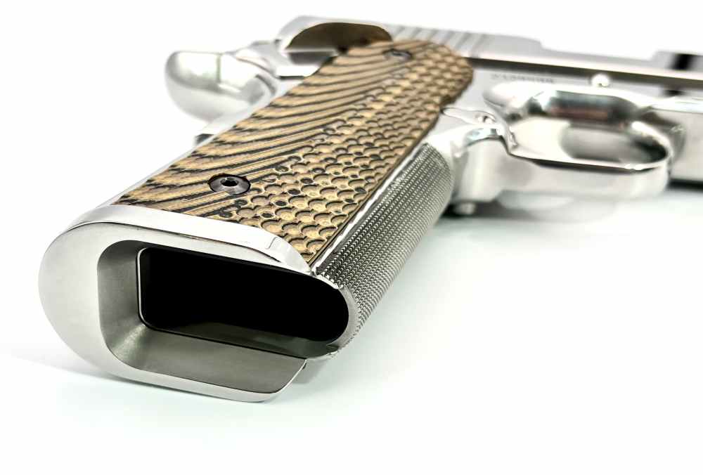 Dan Wesson Specialist Ultra Bright Polished Mirror Finish Breathtaking-img-6