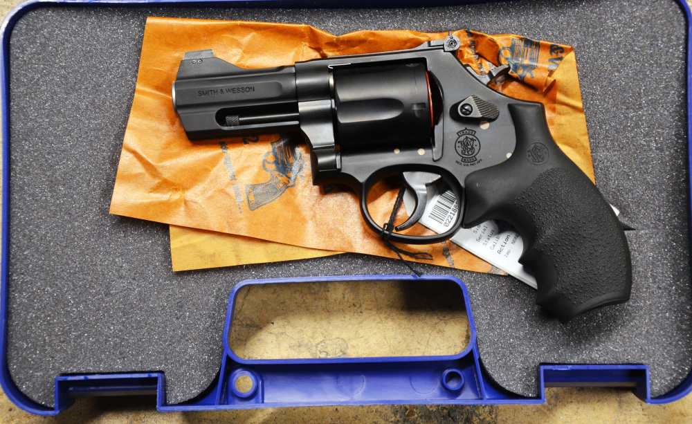 Smith & Wesson 396 Nightguard Night Guard 44SPL 44 Special 3" S&W -img-0