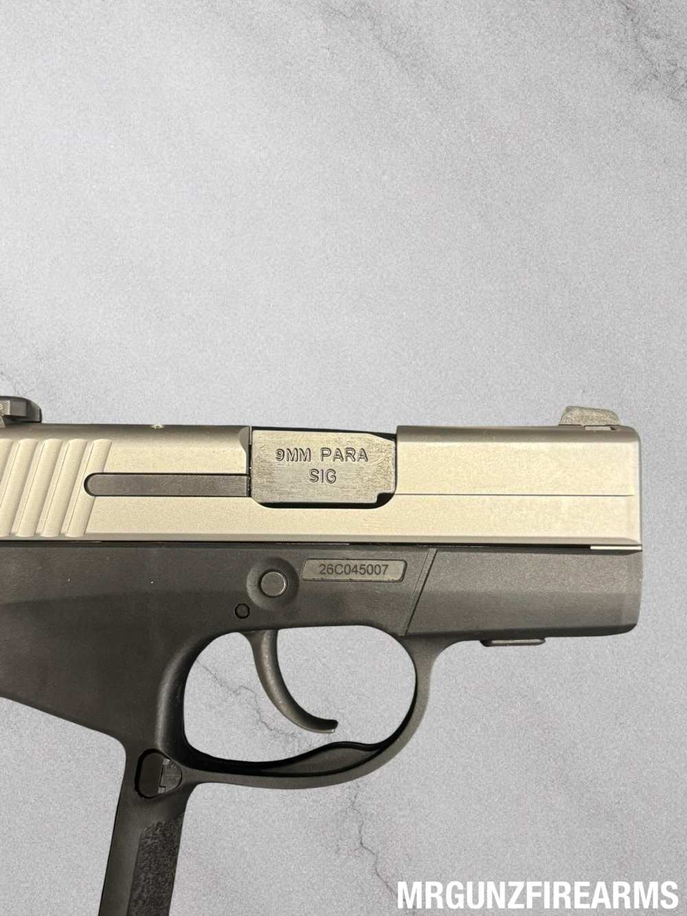 P290RS 9mm Two-Tone - NIB-img-5