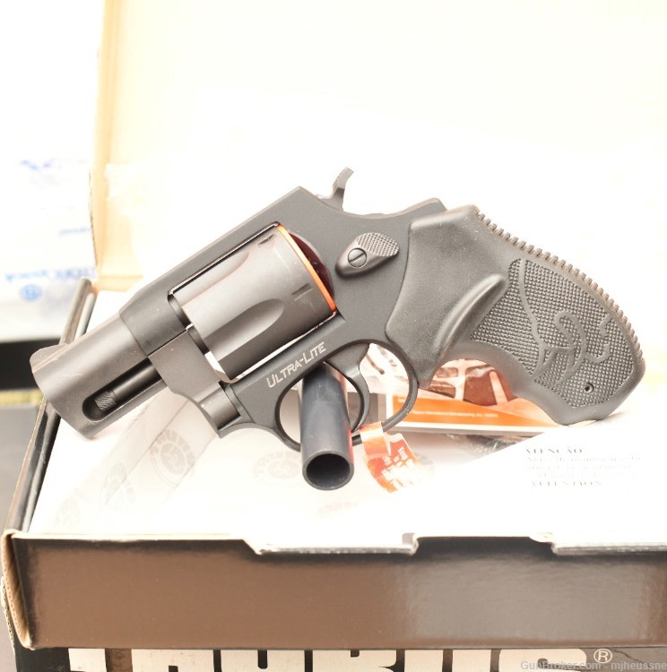 Taurus M85 Ultralight revolver 38 Spl +P 5 rd 2 in -img-1