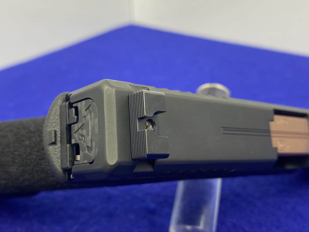 Glock 19 9mm *TARAN TACTICAL COMBAT MASTER NAVY SEAL FOUNDATION 1/1000*-img-30