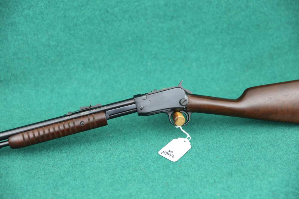 B9442* Taurus 172  17 HMR 23" 62-img-0