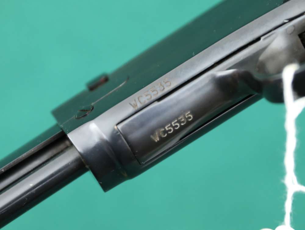 B9442* Taurus 172  17 HMR 23" 62-img-5