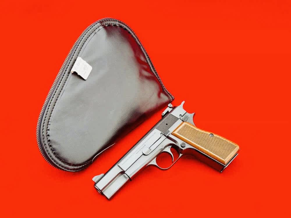 HIGH CONDITION 1977 Browning Hi Power 9mm Rare Early Target Model 99%+-img-25