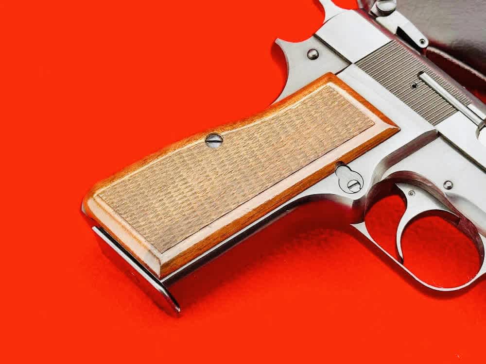 HIGH CONDITION 1977 Browning Hi Power 9mm Rare Early Target Model 99%+-img-7