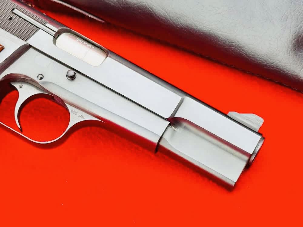 HIGH CONDITION 1977 Browning Hi Power 9mm Rare Early Target Model 99%+-img-5