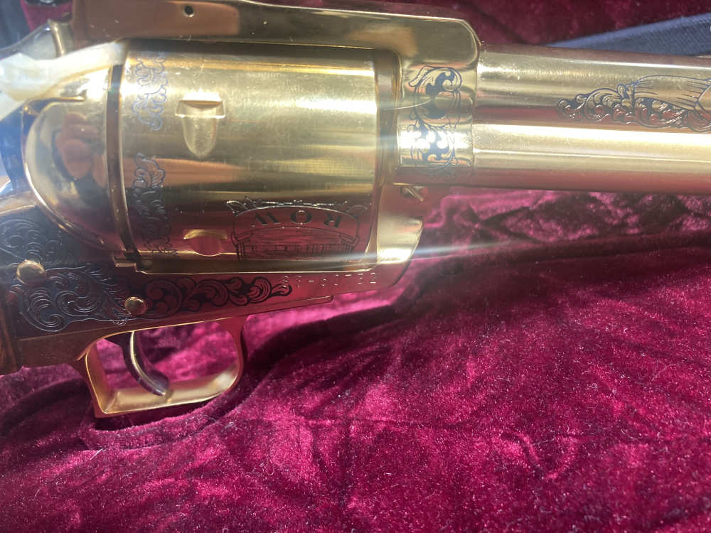Ruger New Model Super Blackhawk 44M 58 of 100 Doc Holiday/Wyatt Earp-img-10
