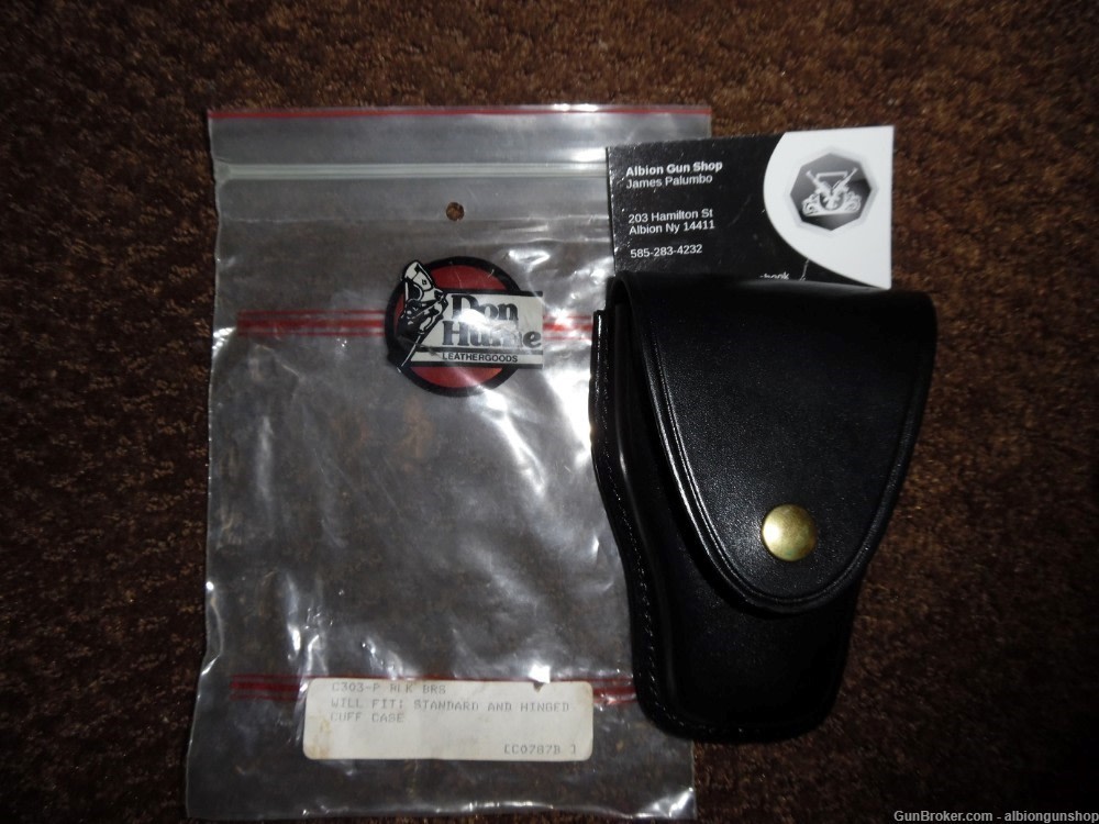 don hume model c303 standard & hinged cuff case new old stock-img-0