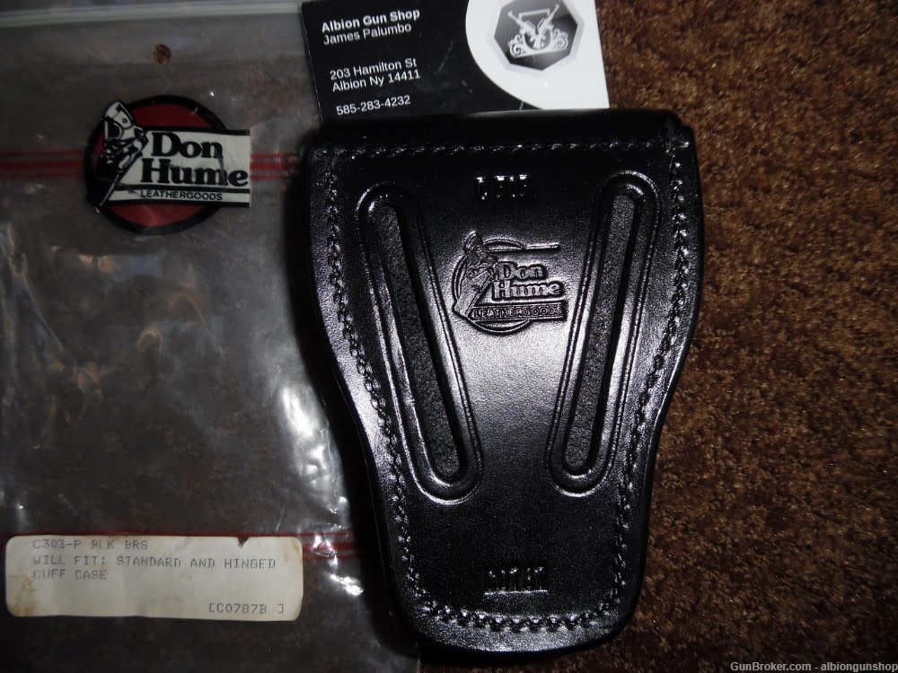 don hume model c303 standard & hinged cuff case new old stock-img-1