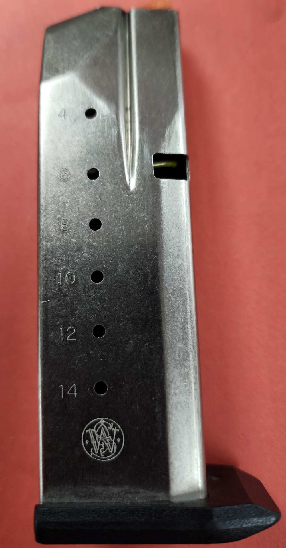 S&W 40V 14 ROUND MAGAZINE-img-0