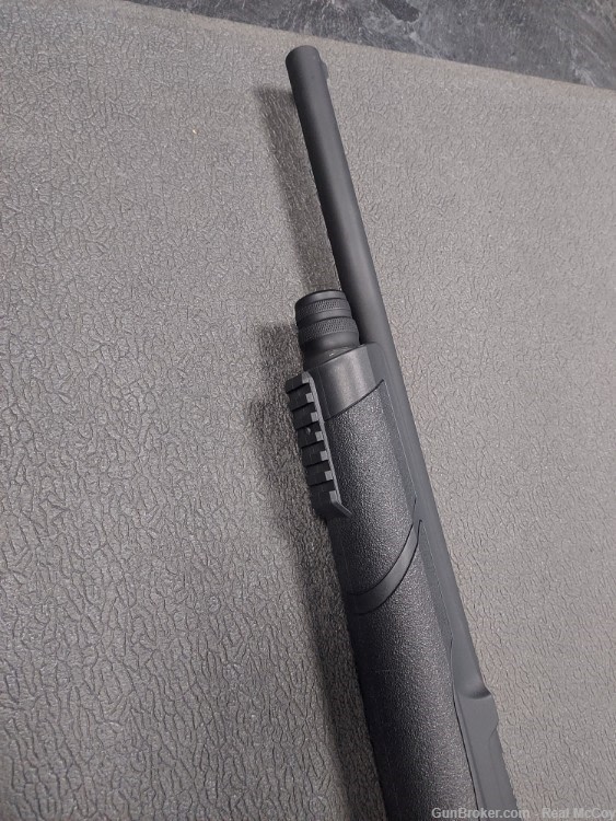 FREE SHIPPING on this G Force 12 ga pump, new and unfired-img-1