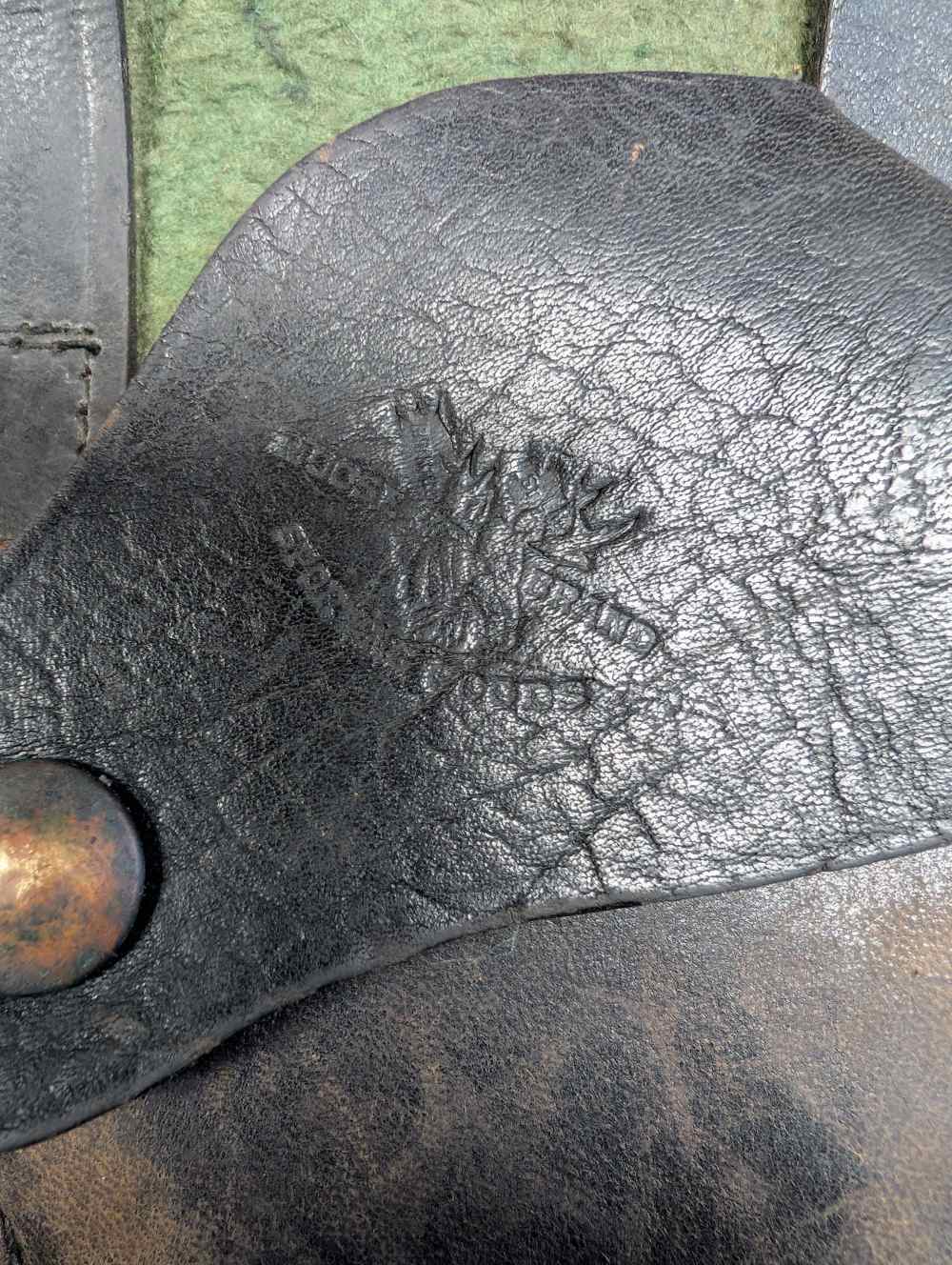 Vintage Leather Holster -img-3