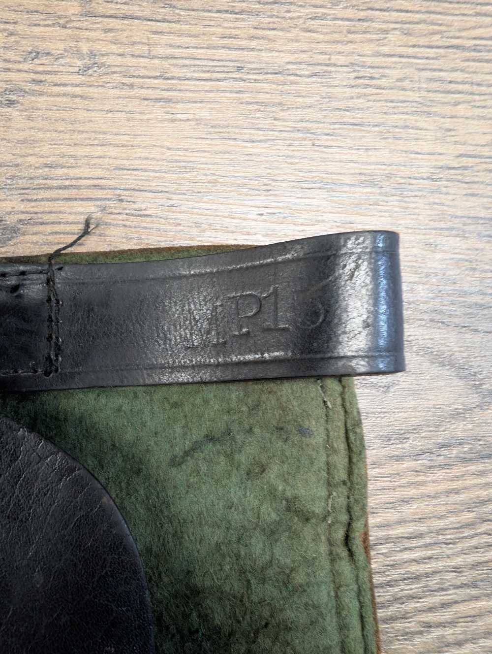 Vintage Leather Holster -img-4