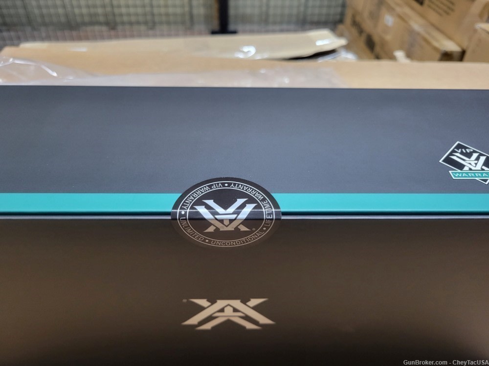 Vortex Razor Gen III 6-36x56 with FREE RINGS!-img-2