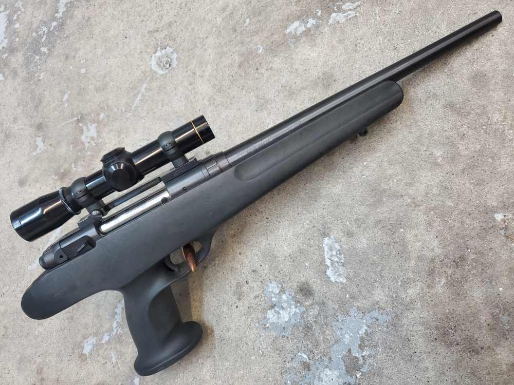 Savage — .22-250 Rem — 14" Barrel — Polymer Pistol Chassis — Leupold M8 2x -img-1