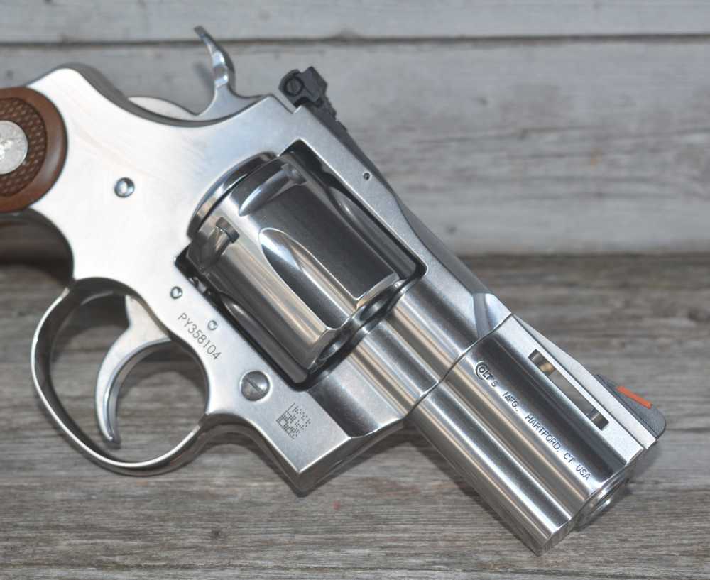 Colt Python 2.5" Brl Walnut Grips Semi-Bright Stainless /EZ PAY $124-img-2