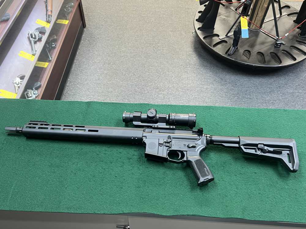 Sig Sauer M400 16" Barrel 5.56 W/ Mag & Scope-img-1