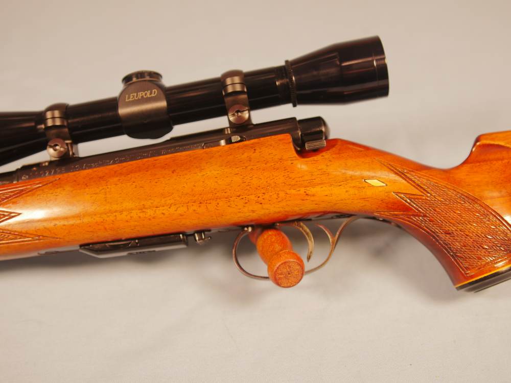 Used Anschutz 1533 222 Rem rifle with Leupold scope, please read descriptio-img-3