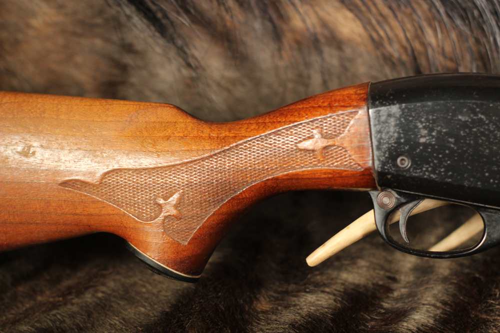 Remington 870 Wingmaster - 12 Ga Magnum-img-1