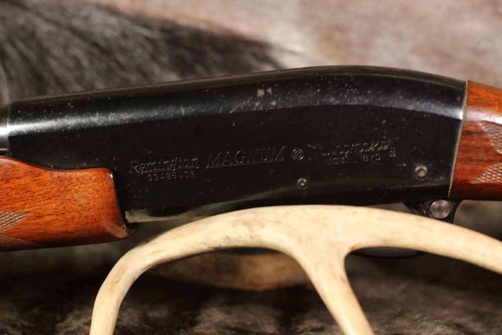 Remington 870 Wingmaster - 12 Ga Magnum-img-3