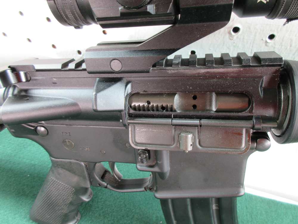 Del-Ton DTI-15 Rifle; 5.56mm; 16" brl; green dot-img-5