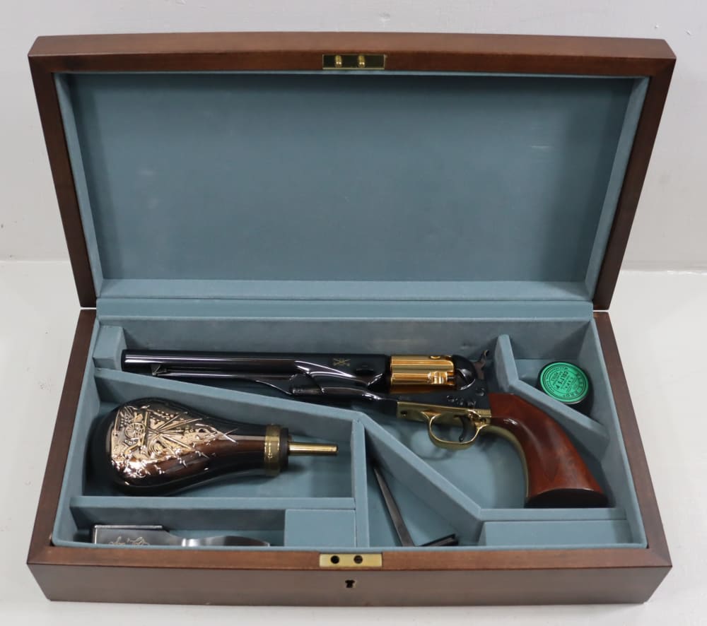 COLT 1860 ARMY .44 CAL PERCUSSION REVOLVER 1860 CAVALRY COMMEMORATIVE-img-0
