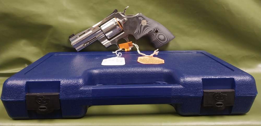 Colt Python Combat Elite 3" .357 Magnum, G10 grips, night front sight Model-img-0