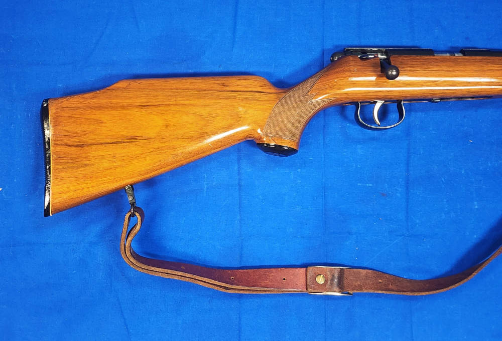 RARE 1982 ANSCHUTZ 1700D DELUXE SPORTER RIFLE .22LR 22", EXC COND-img-1