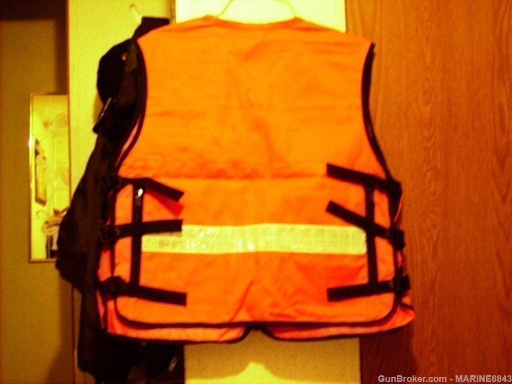 VEST ORANGE  MEDICAL EMT  AND  EMS--img-1