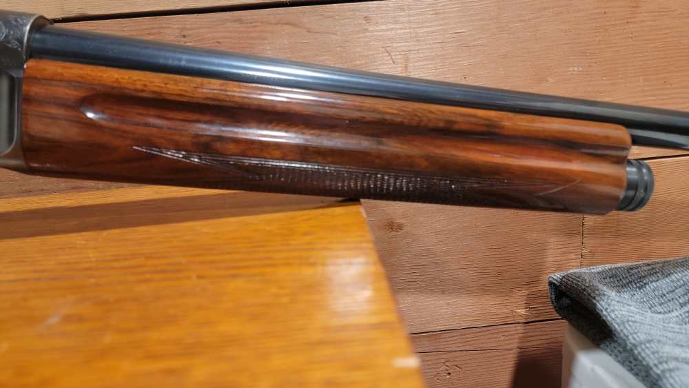 1961 Browning A5 Light Twelve 27.5 Full Round Knob -img-11