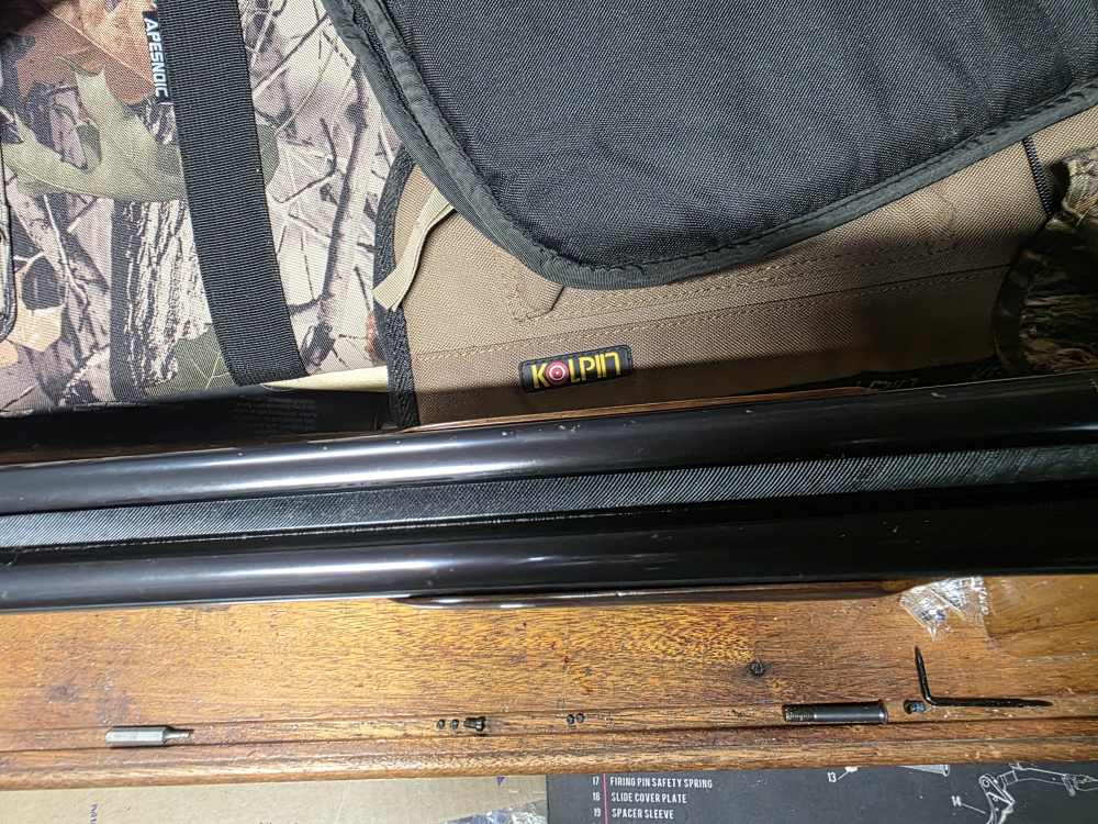 Charles Daly Field SXS Spain 12ga Engraved selectors 28" Barrel Shotgun-img-19