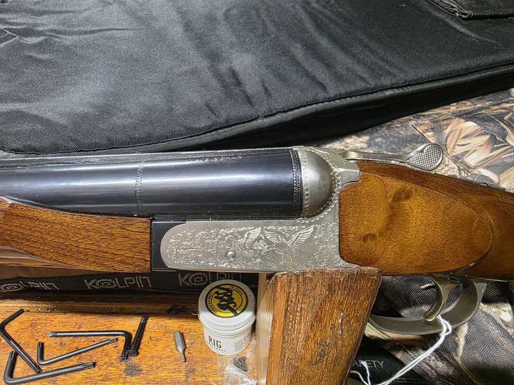 Charles Daly Field SXS Spain 12ga Engraved selectors 28" Barrel Shotgun-img-10