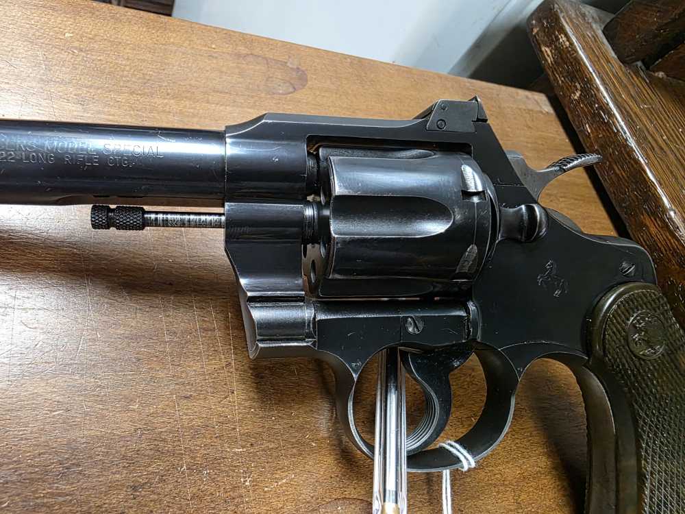 Colt Officer Model Special 22lr Heavy Barrel Revolver Colteer Rear Sight-img-3