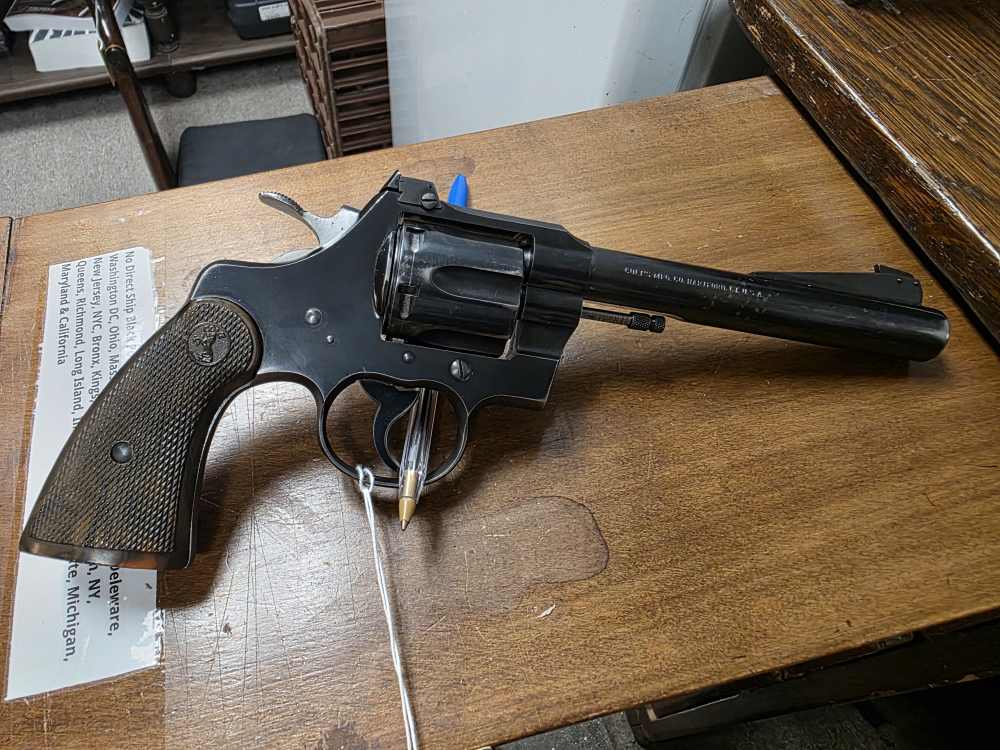 Colt Officer Model Special 22lr Heavy Barrel Revolver Colteer Rear Sight-img-6