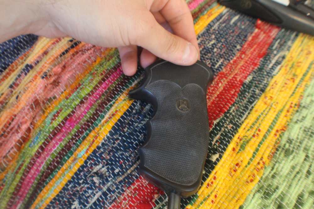 Thompson Center G1 Contender Pachmayer grip set.-img-8