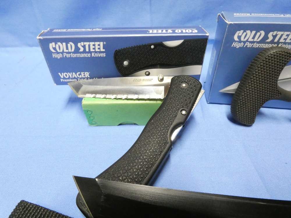 3-COLD STEEL KNIVES "THE BUNDLE" VOYAGER TANTO-SAFE MAKER I-RECON TANTO-img-2