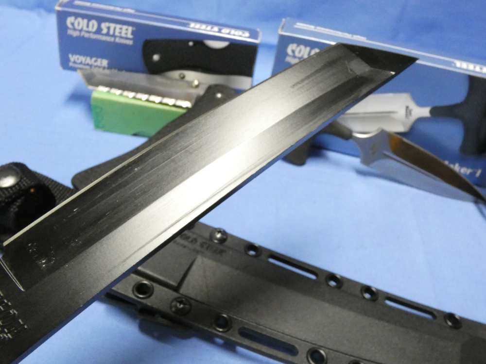 3-COLD STEEL KNIVES "THE BUNDLE" VOYAGER TANTO-SAFE MAKER I-RECON TANTO-img-9