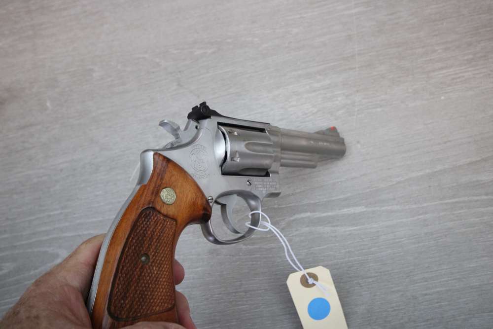 Smith & Wesson Model 66-1 in 357 Mag with 4" Barrel - Pinned & Recessed.-img-8