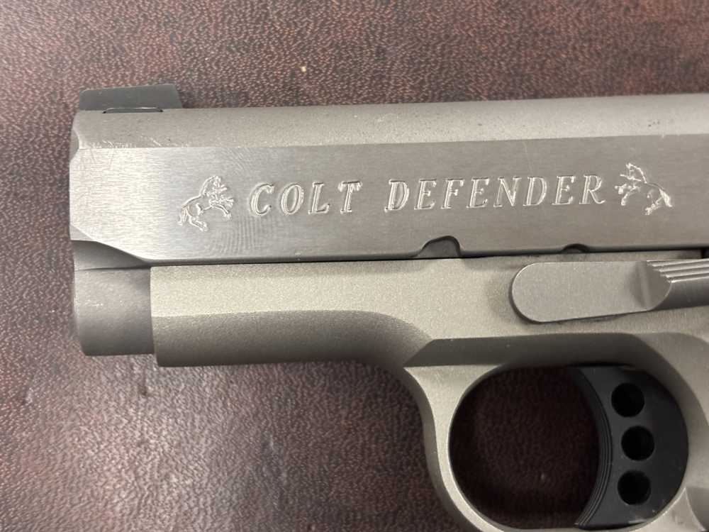 COLT LIGHTWEIGHT DEFENDER 9MM SEMIAUTOMATIC. NO RESERVE -img-11