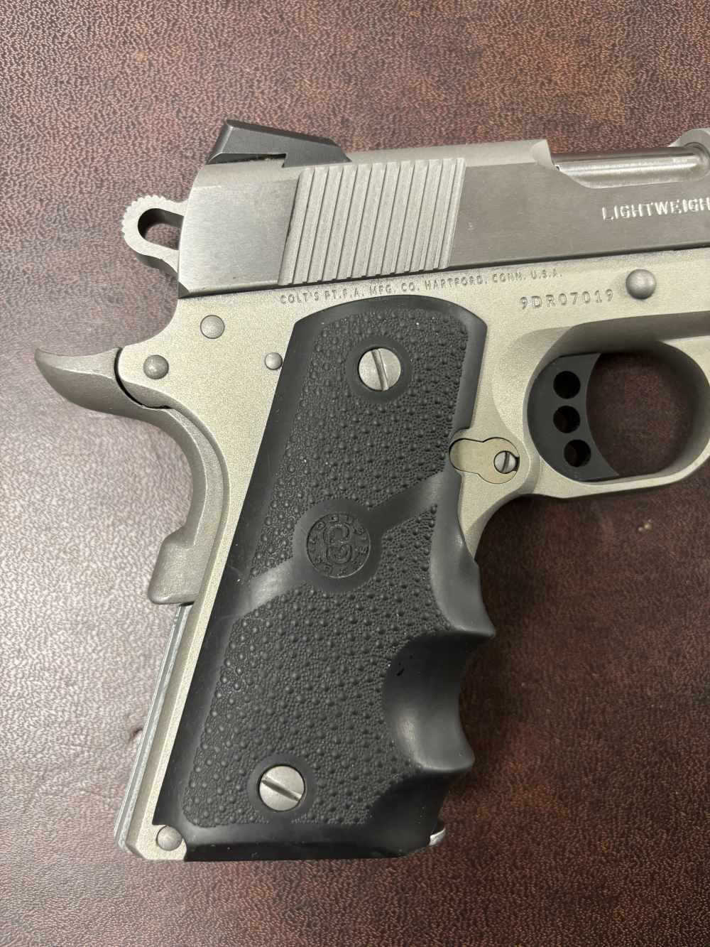 COLT LIGHTWEIGHT DEFENDER 9MM SEMIAUTOMATIC. NO RESERVE -img-2