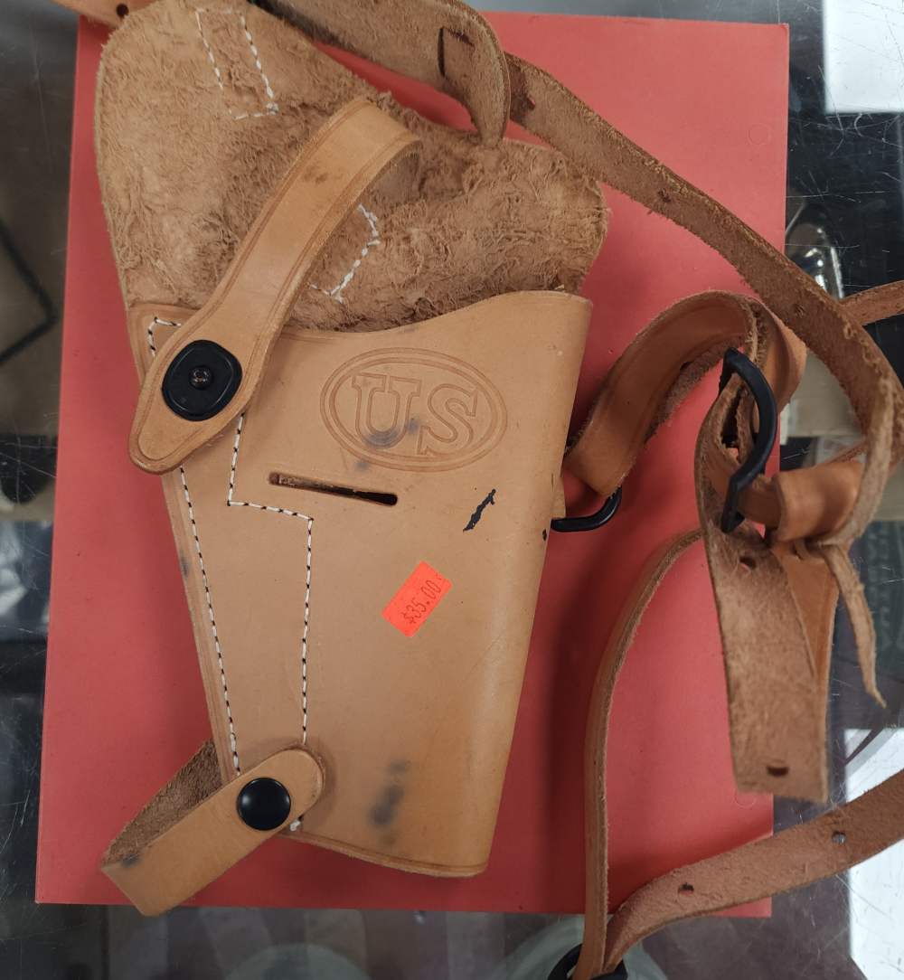 US M3 TANKER SHOULDER HOLSTER. FITS MOST 1911'S R/H-img-0