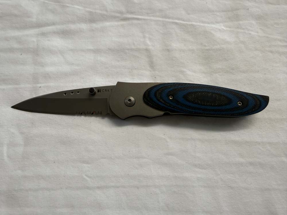 CRKT Viele Wasp 8012 Large Liner Lock Knife Titanium Handle Disc. #132-133-img-0