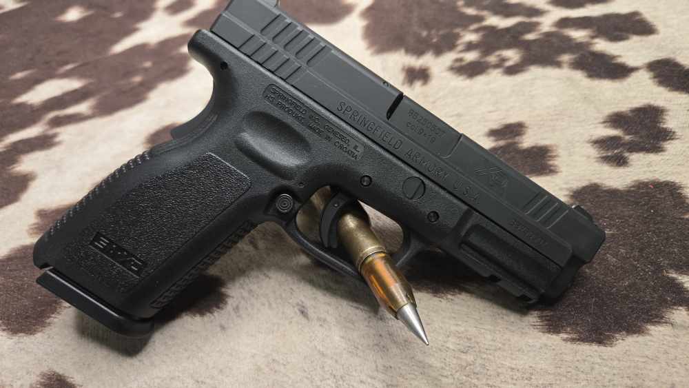 SPRINGFIELD XD-9 9MM EDC CCW BUG LNIB TACTICAL RAIL SEMI AUTO MAKE OFFER -img-2