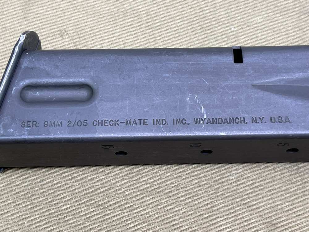 4 Beretta M9 & 92 FS Pistol MAGS 9MM 15rd Check-Mate USGI & LE Magazines-img-8