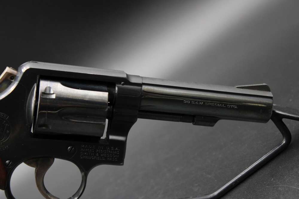 1979 Smith & Wesson 10-8 .38 SPL 4" 6 Shot 3 Screw K-Frame Military Police-img-8
