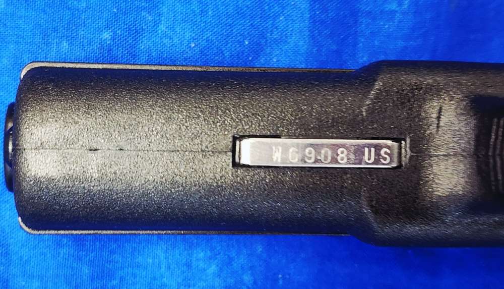 RARE FIRST RUN GLOCK 21 GEN 2 .45 ACP - EXCELLENT, ORIGINAL BOX-img-5